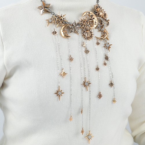 Collana con ciondolo nappa - in,