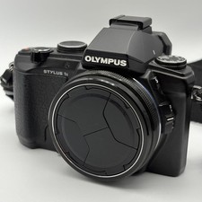 Fotocamera digitale compatta