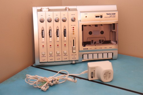 Tascam p01 portastudio - tascam, mf-p01