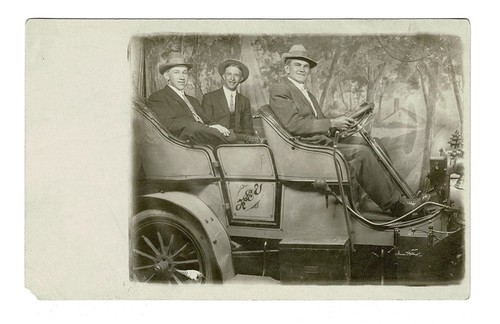 Tre uomini auto - uomini, da