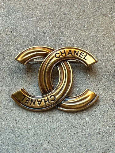 Spilla chanel con - spilla, logo