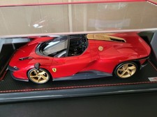 FERRARI DAYTONA SP3 1/18 Rosso