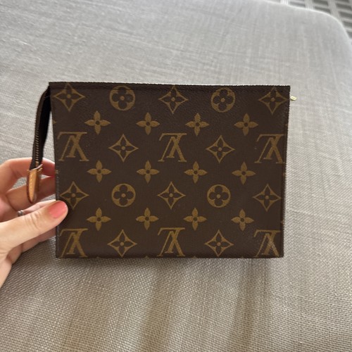Louis vuitton poche - poche, toilette