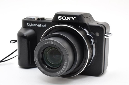 Fotocamera digitale compatta