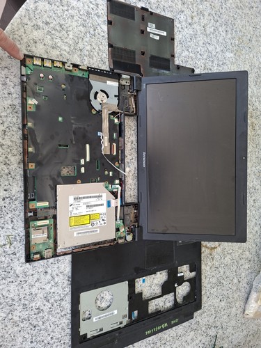 Lenovo b590 ideale per - -,