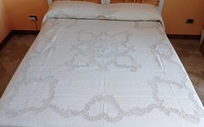 COORDINATO COPRILETTO E TOVAGLIA DI LINO COLORE ECRU' CON RICAMO CANTU' VINTAGE