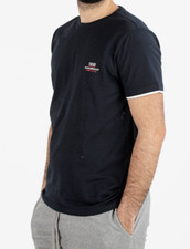 Nuova Baci & Abbracci T-shirt