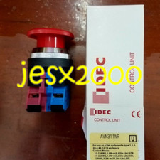 1PZ Premere il pulsante di