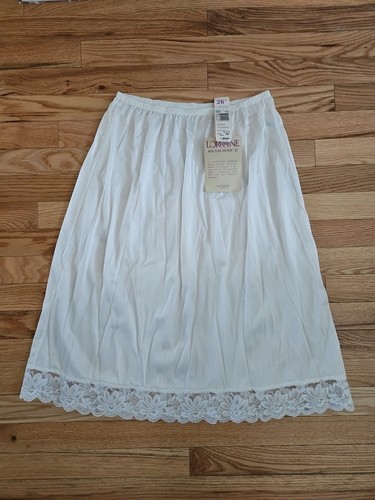 Lorraine vintage white half - vintage,