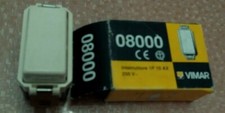 08000 Vimar Interruttore 1P 10AXInterruttore 1P 10 AX 250 V~. Max 100 W