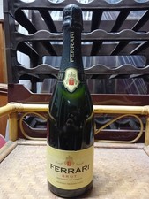 Bottiglia Spumante "Ferrari