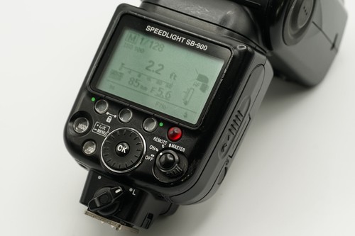 Nikon 900 speedlite ex - sb-900,