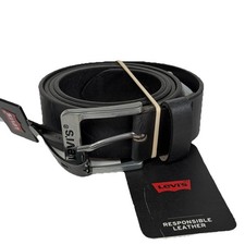 Cintura Levi’s Free in pelle nera da uomo misura 38” 95 cm nuova