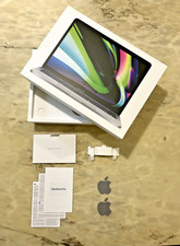 Scatola Macbook pro 13", Chip apple M1, Colore Argento, Numero modello: A2338