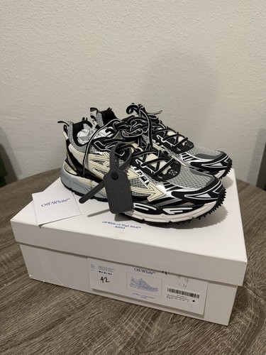 Off white right back 42 - right,