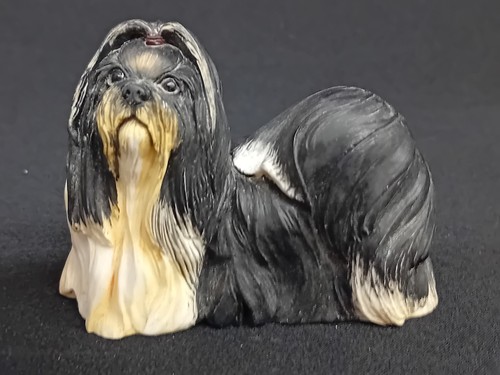 Border fine arts shih - border,