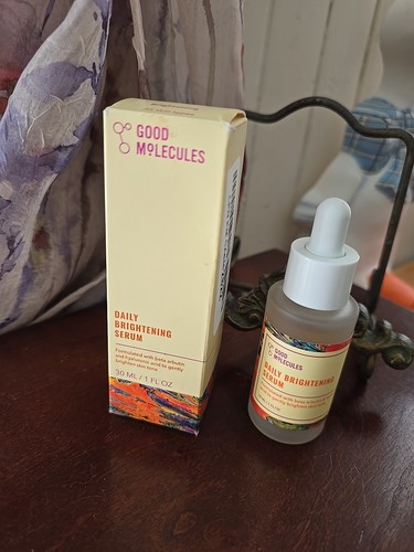 Daily brightening serum - brightening, 30