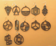 Orecchini in Legno taglio laser color noce con monachella placcata argento