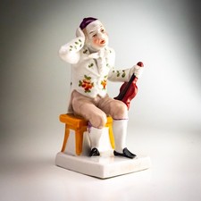 Rara statuina violinista