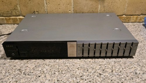 Akai clarity m7 - akai,