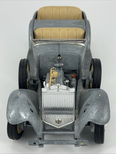 Giocattolo vintage metà