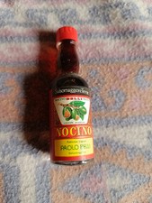 Miniature / Mignon Nocino -