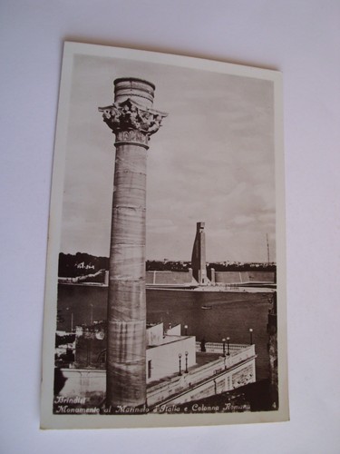 Toast monument the - -,