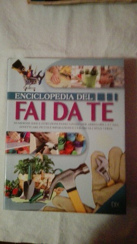 Enciclopedia del fai te - del, da