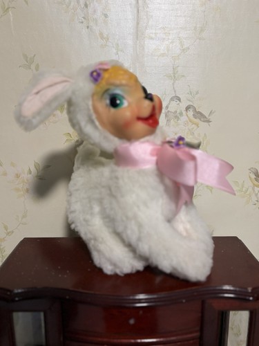 Agnello bambino viso gomma