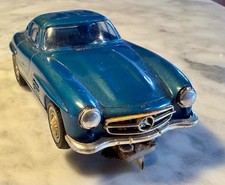 REVELL SLOT CAR 1/32 MERCEDES