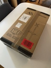 Supporto universale per TV da