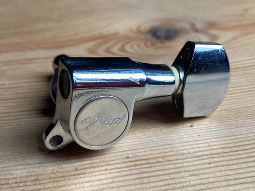 Peg accordatore testa - testa, macchina