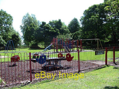 Photo 6x4 kiddies play area - 6x4,