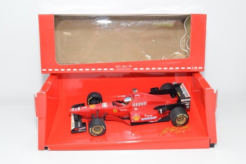 B64 minichamps 510 - 1:18,