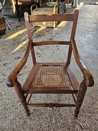 Bellissima antica sedia vasino