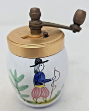 VTG pepper grinder
