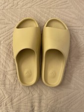 adidas yeezy slide