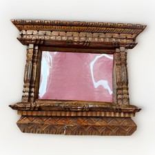 Cornice per finestra vintage