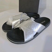 Sandalo scivolo piscina