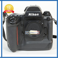 Nikon F5 Body - revisionata - vetrino sostituito