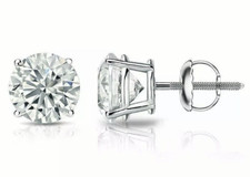 Orecchini solitario moissanite