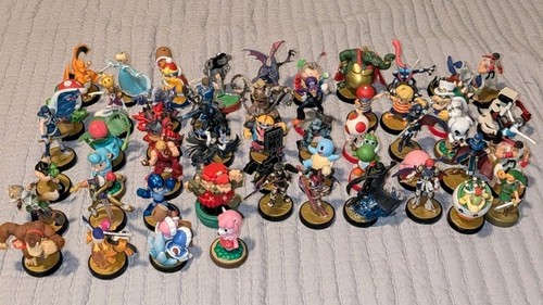 Enorme lotto figurine - enorme,