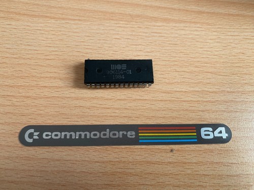 Mos906114 pla commodore - commodore, 64