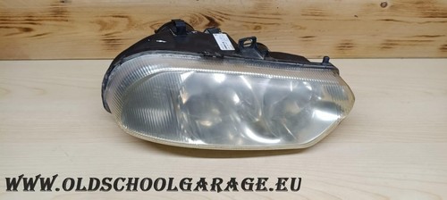 Faro destro alfa romeo - 156,