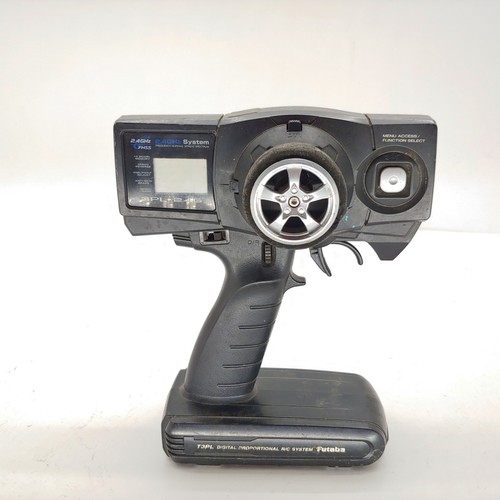 Futaba t3pl 4 ghz - 2.4,