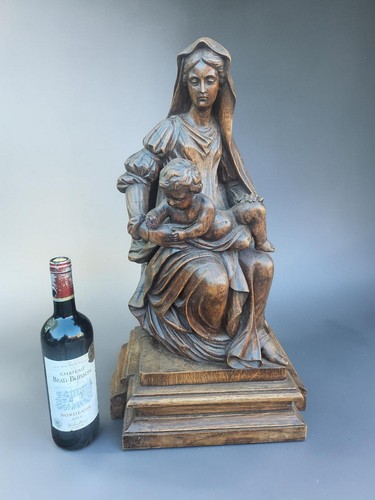 Grande antica statua scultura