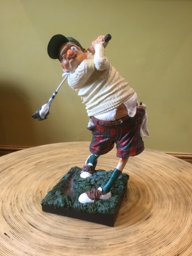 Statua uomo figura caricatura