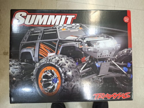 Traxxs 56076 summit - traxxs,