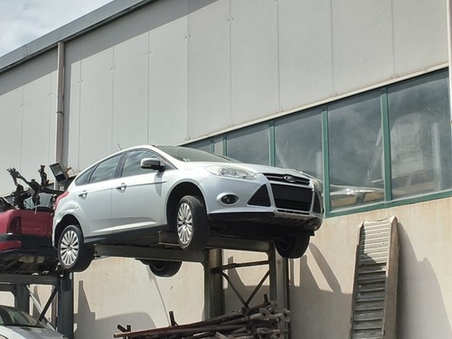 Ford focus 2012 ricambi - ford,
