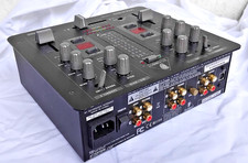 BEHRINGER VMX100USB mixer 2